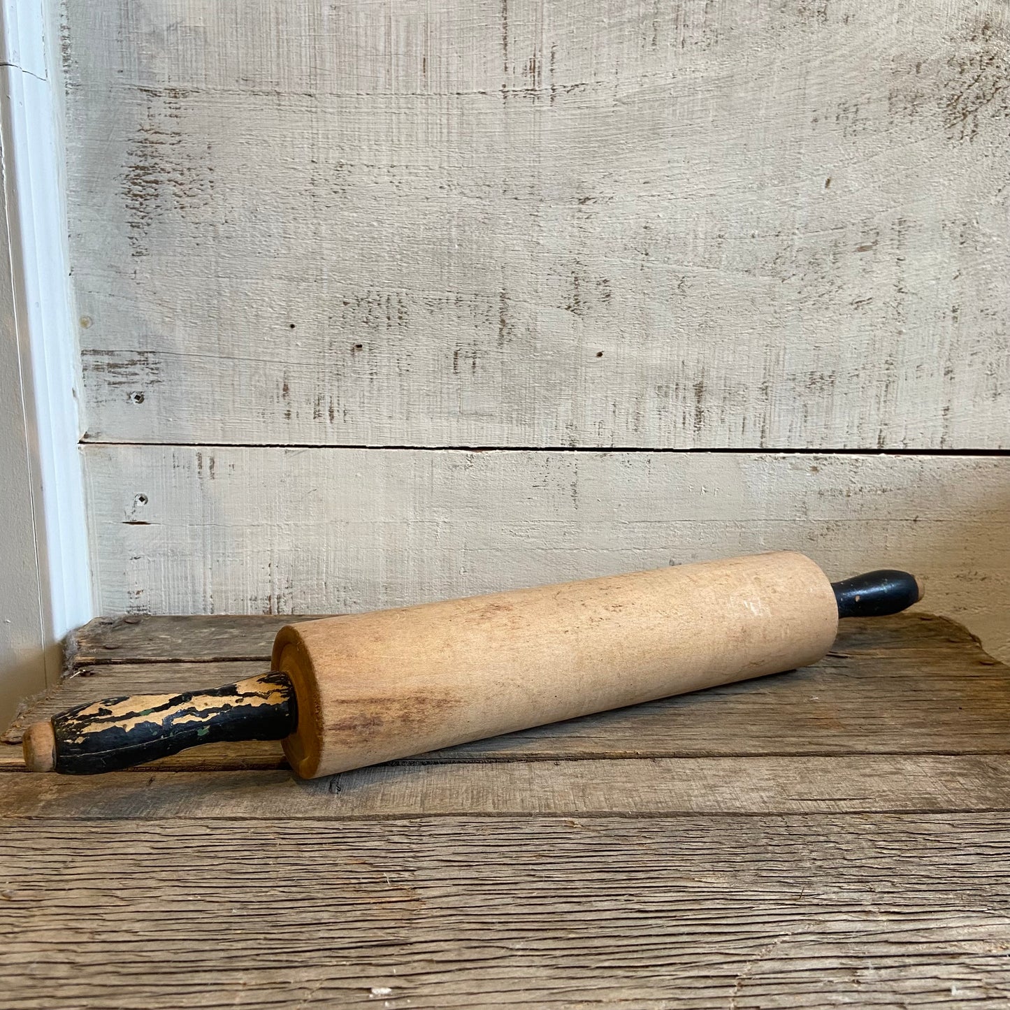 Vintage Rolling Pin w/ Black Handles