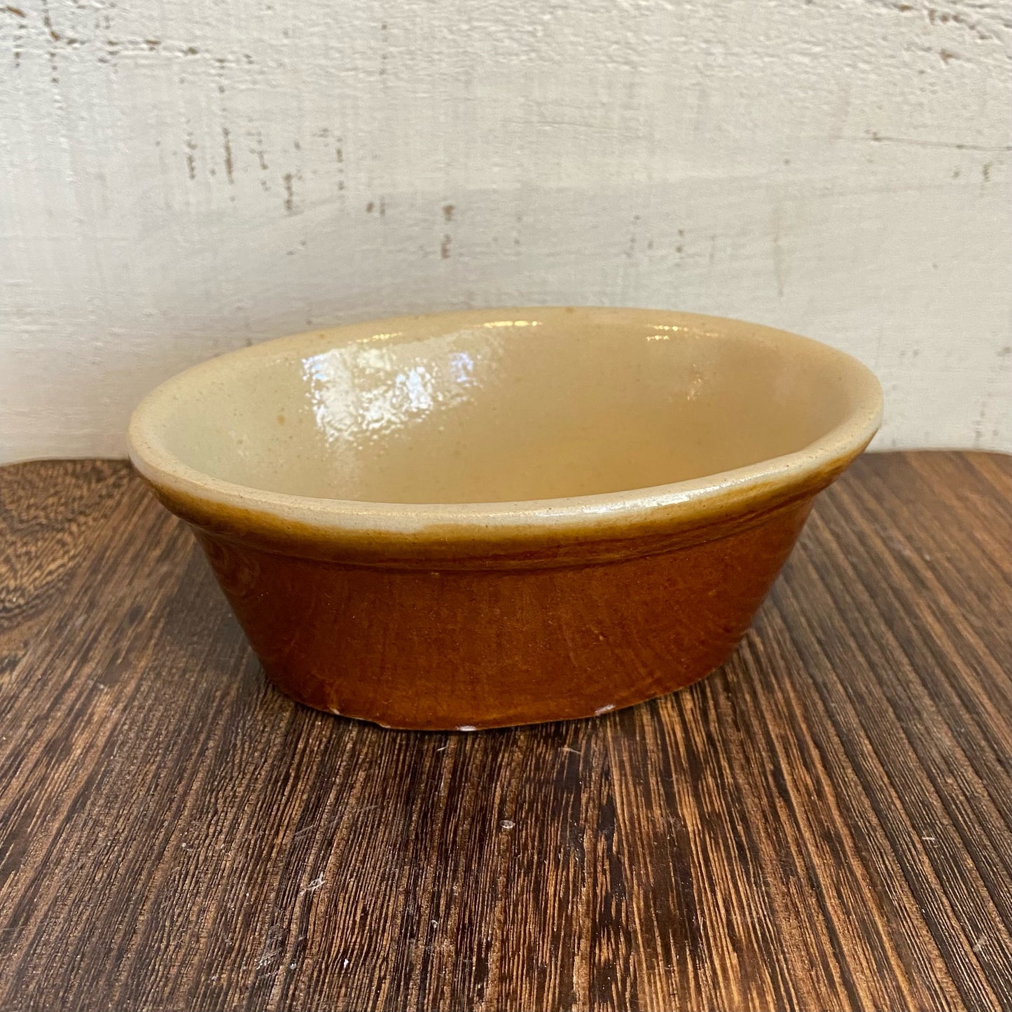 Vintage Oval Ramkin - Brown