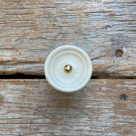 Knob: Ceramic Button White/Gold