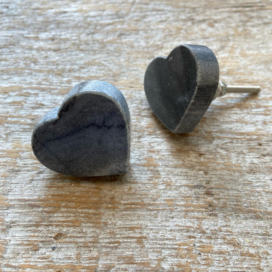 Knob: Grey Marble Heart