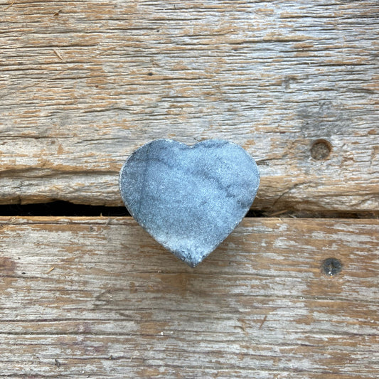 Knob: Grey Marble Heart