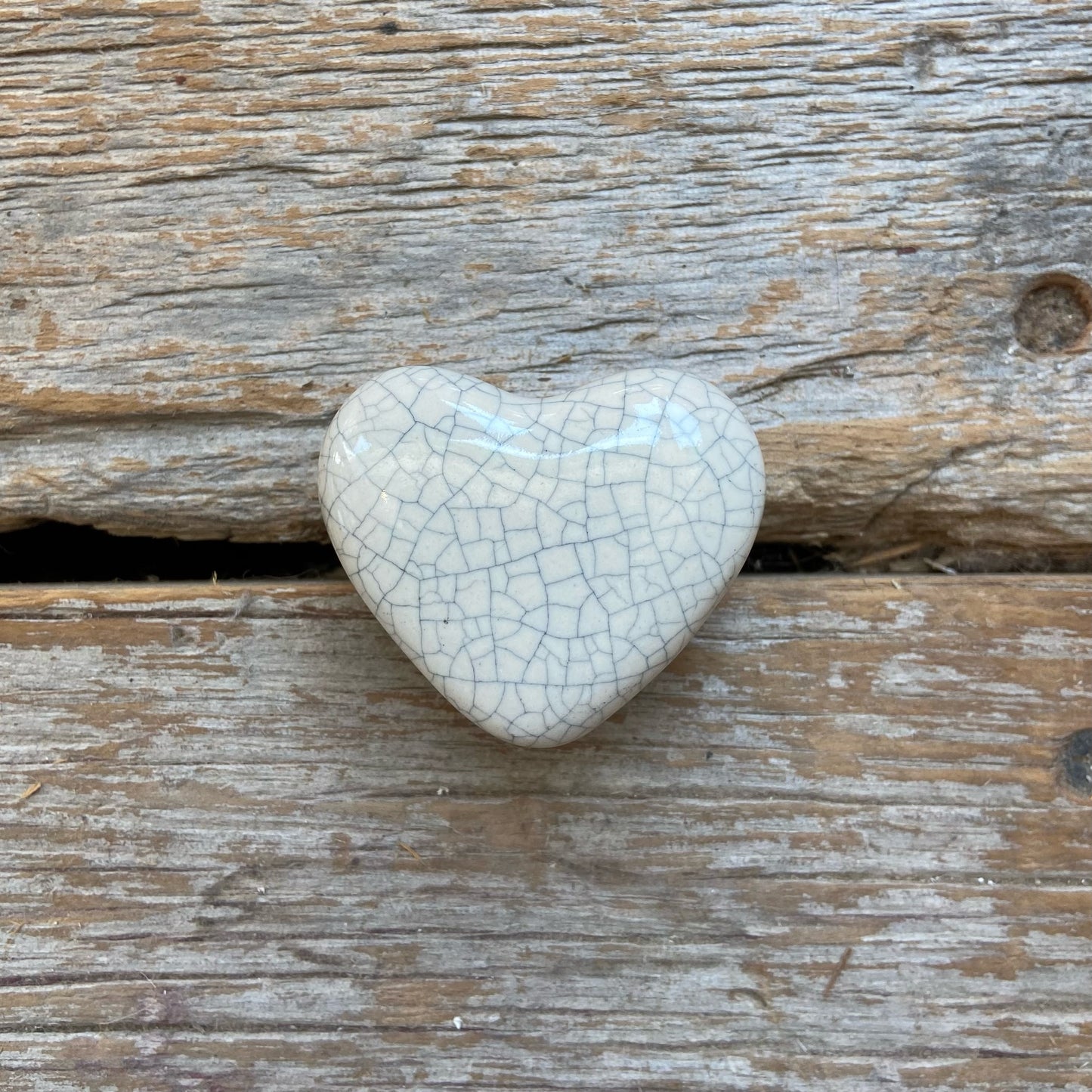 Knob: Crackle Ceramic Heart