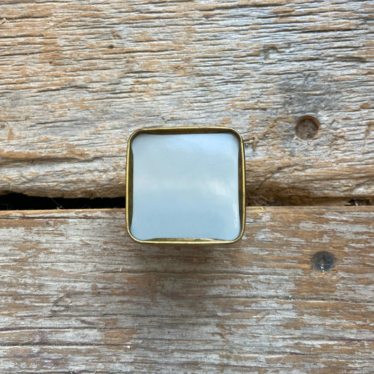 Knob: Grey Gold Square