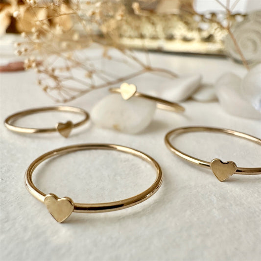 Tiny Heart Ring - Gold